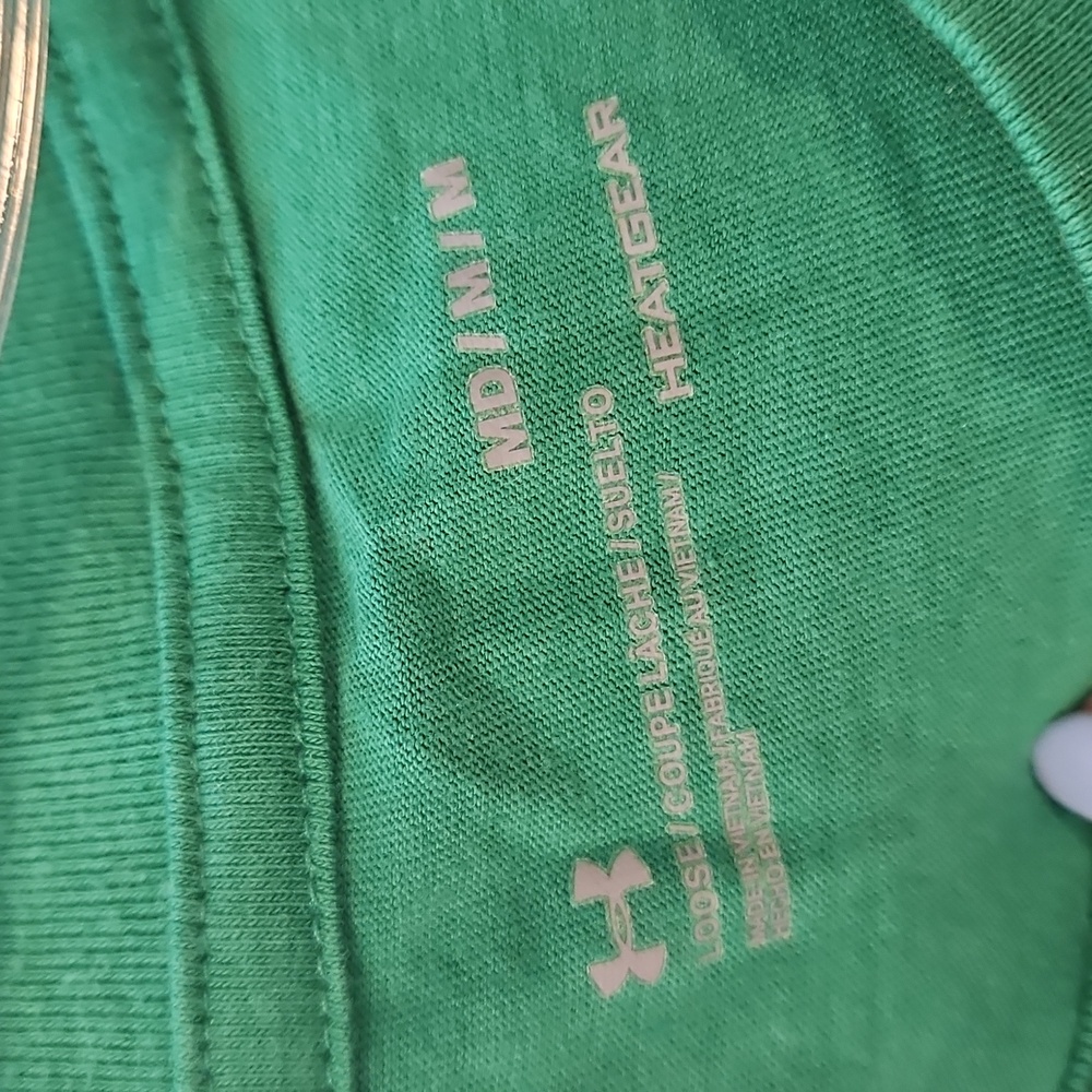 Under Armor Kelly green Notre Dame Fighting Irish graphic tee MED. - Picture 4 of 8